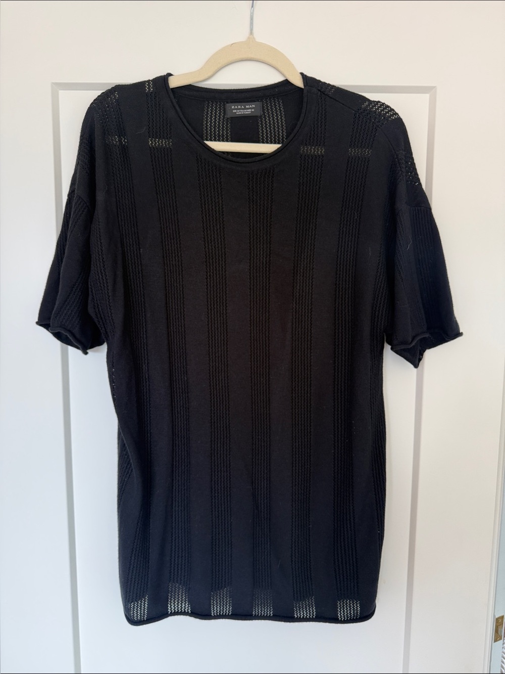 Zara Black Short-Sleeve Knit Crewneck Tee